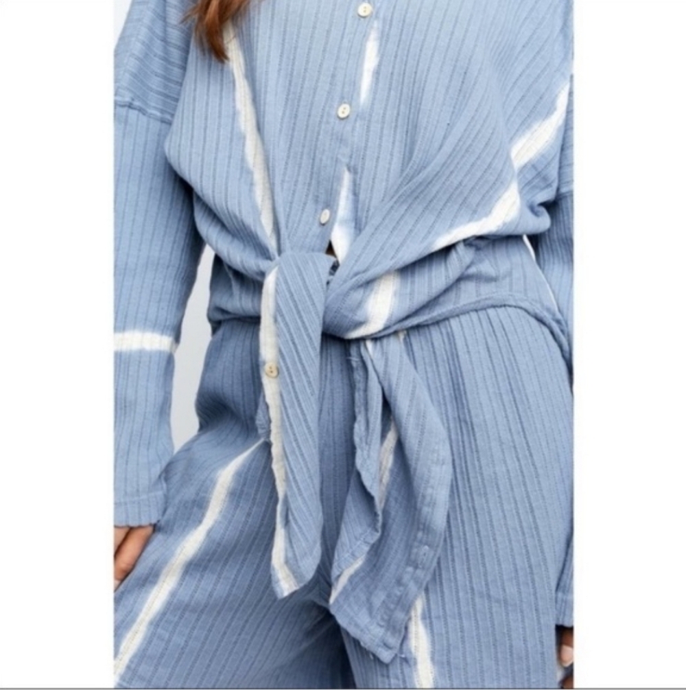 Free People Little Dream PJ Set LS Top High Rise Shorts Oversized Stretchy S NWT - Picture 5 of 16
